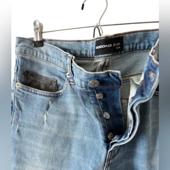 The Kooples Men’s- Light Blue Straight Leg Jeans. Size 32. Slim - Picture 3 of 6